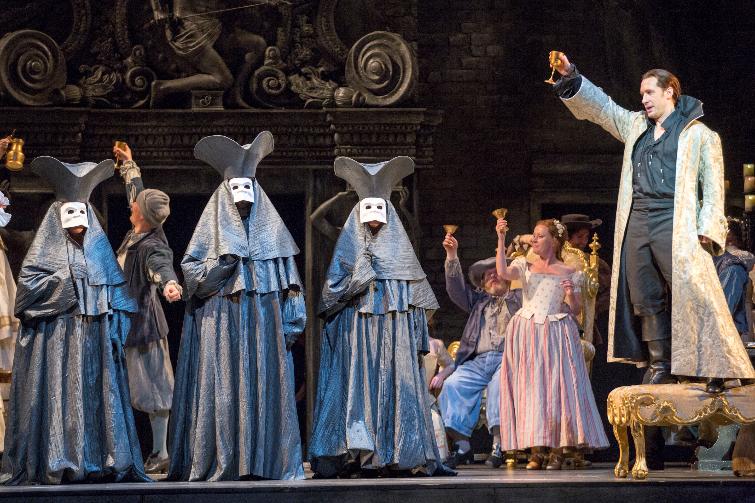 5. Scottish Opera's Don Giovanni, 2013. Directed by Sir Thomas Allen, Designed by Simon Higlett. Credit James Glossop.